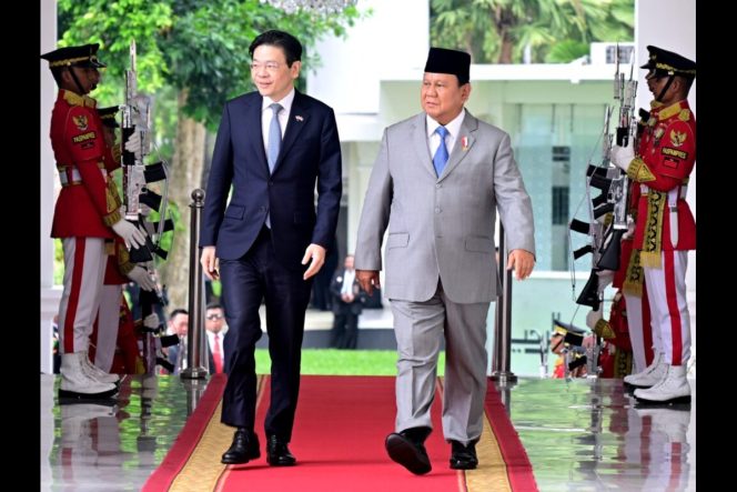 
					Presiden Prabowo Subianto menerima kunjungan Perdana Menteri (PM) Singapura Lawrence Wong, di Istana Merdeka, Jakarta, Rabu (06/11/2024). (Foto: BPMI Setpres)